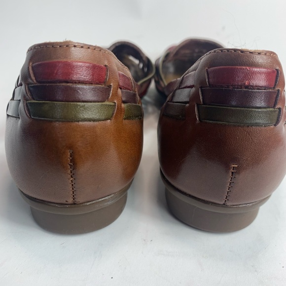 Naturalizer Leather huaraches multi color sandals - Picture 3 of 6